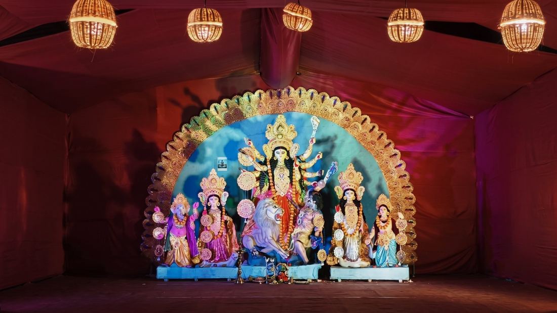 Idol and pandal, Aarohan Socio-Cultural Forum