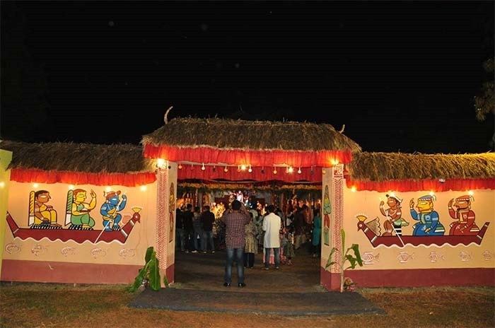 Pandal entrance, Oikotan Hebbal Durgotsav Society